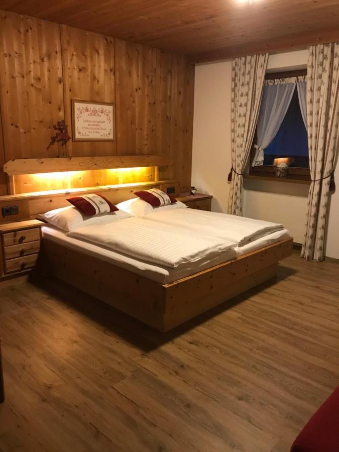 Das Enzian Aschau Im Zillertal Bagian luar foto